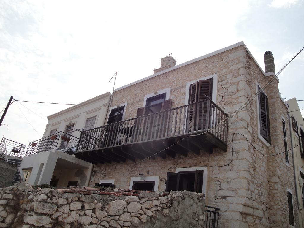 Villa Chrysodimi Chalki Town Room photo